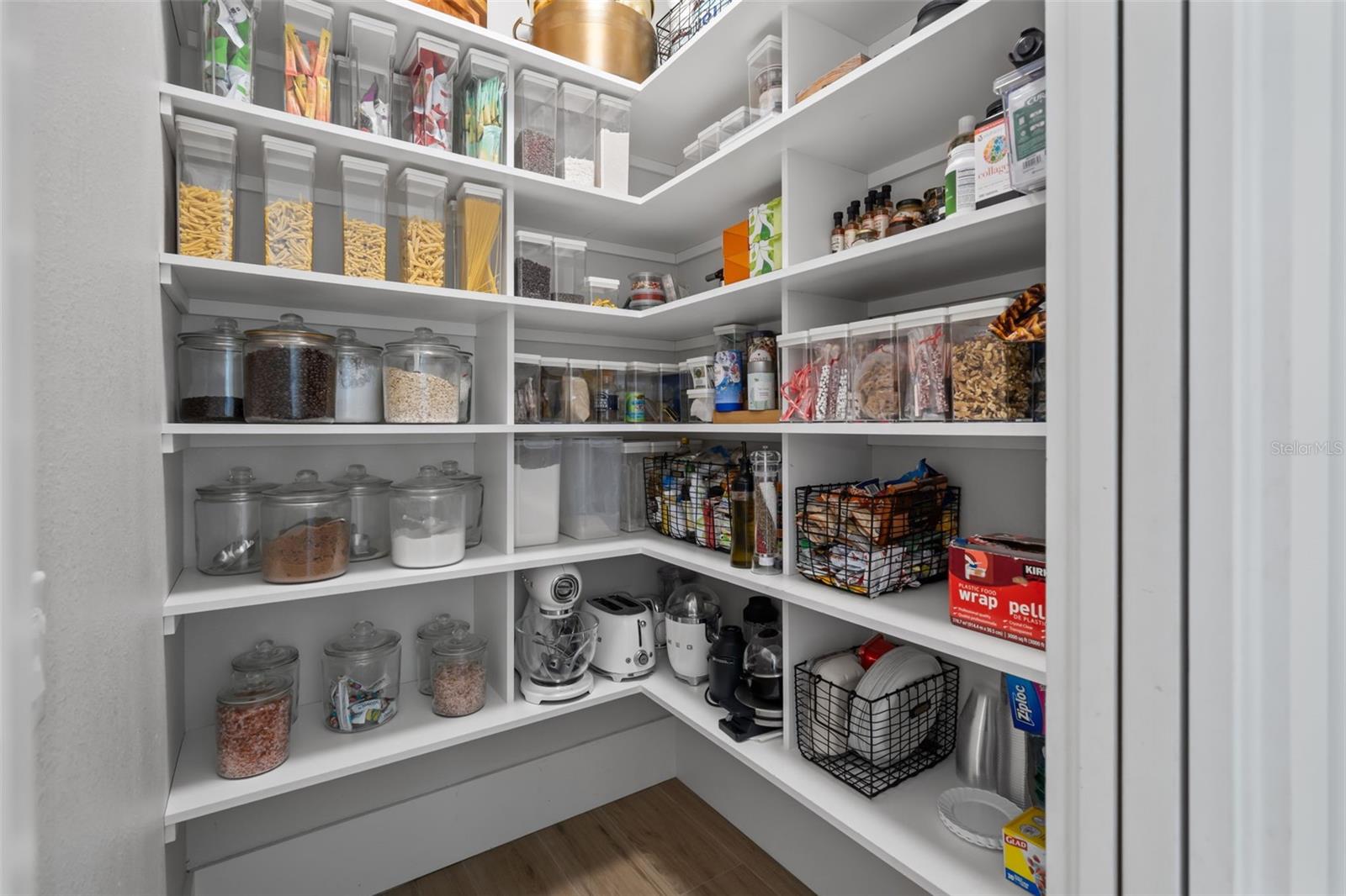 A4681246 Property Photo