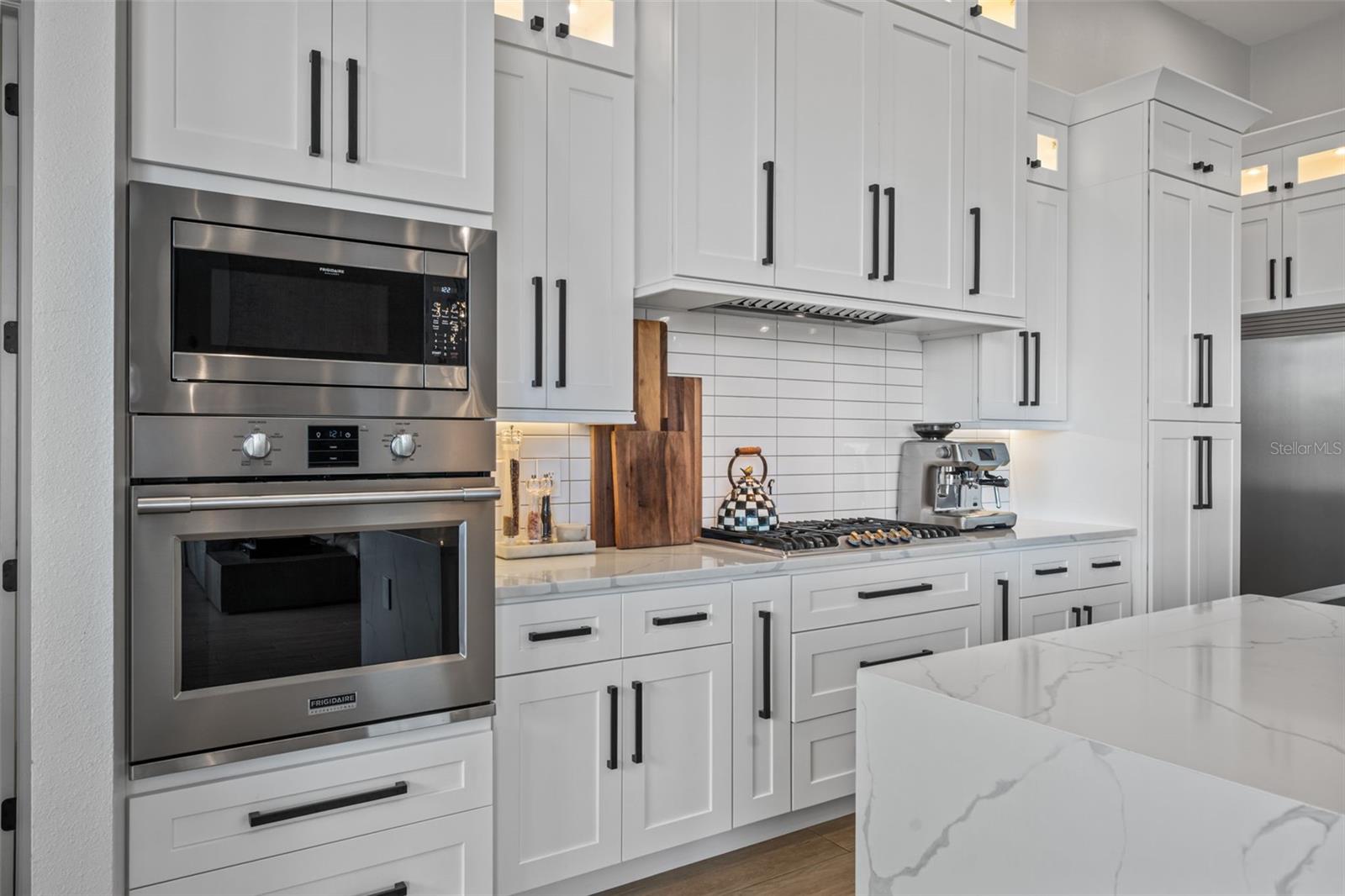 A4681246 Property Photo