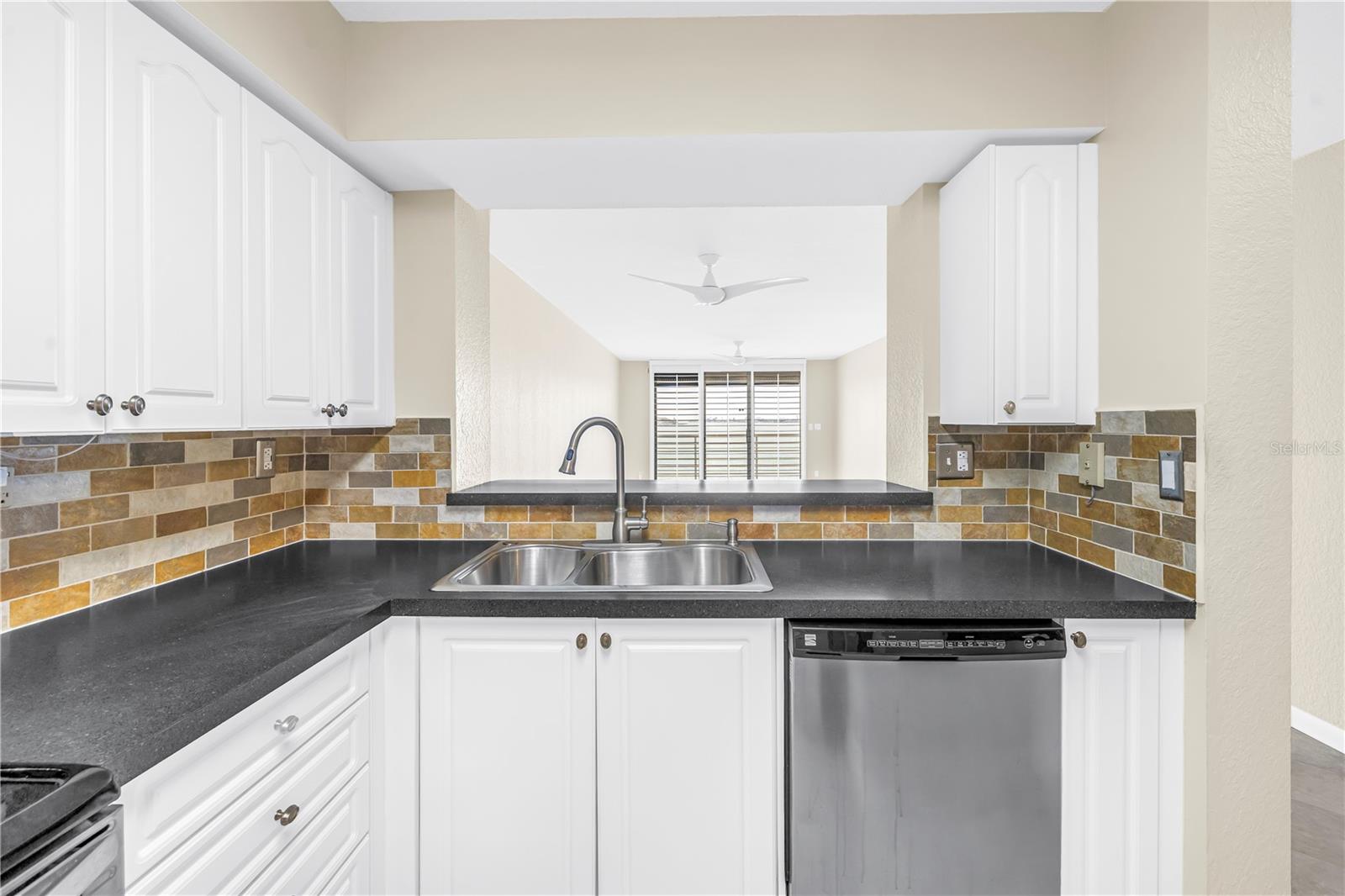 Direct View to the Intercostal