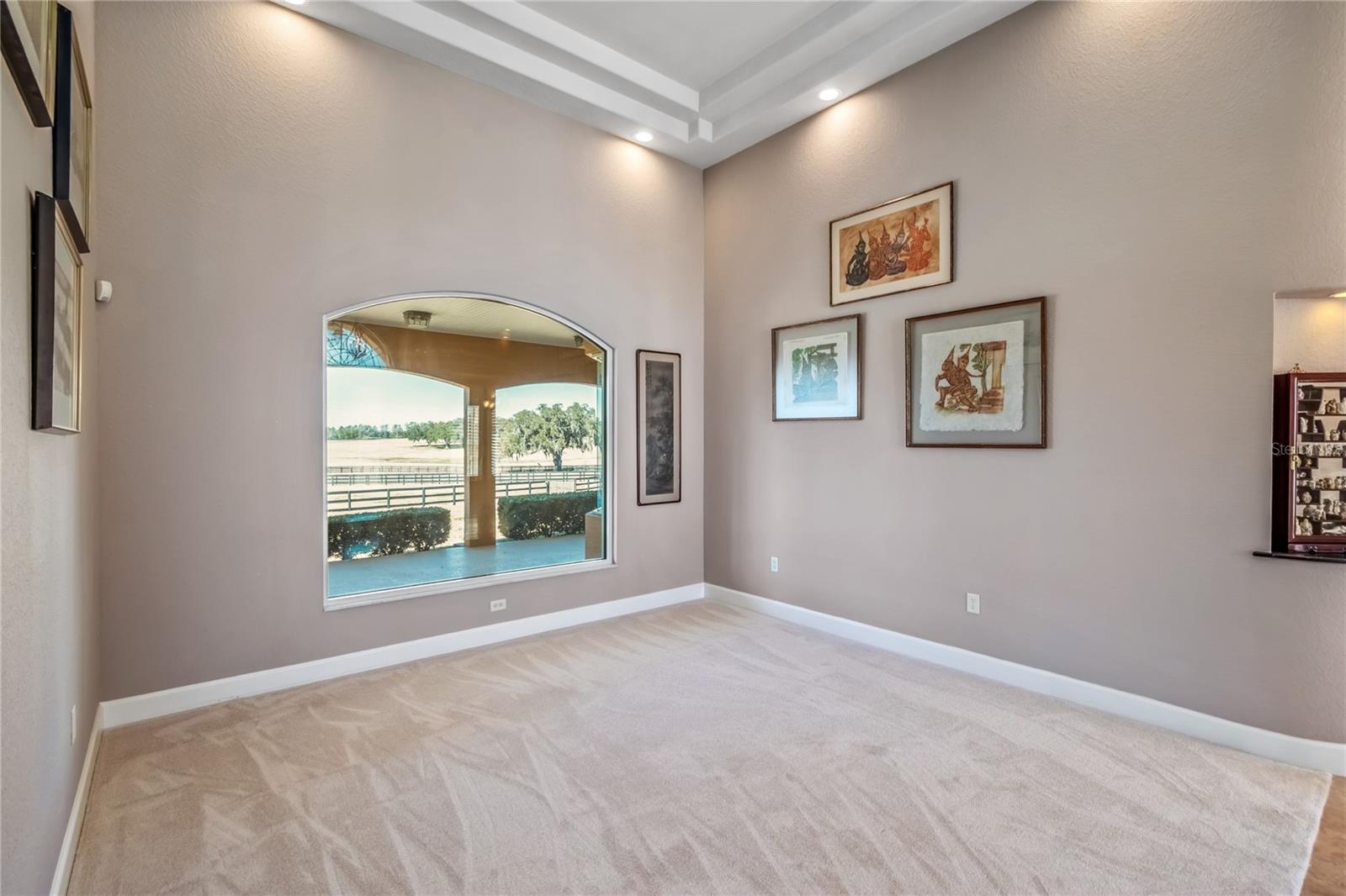 OM718115 Property Photo