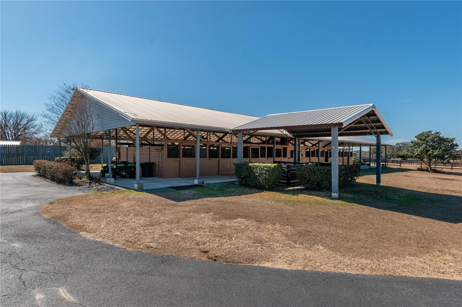 OM718115 Property Photo