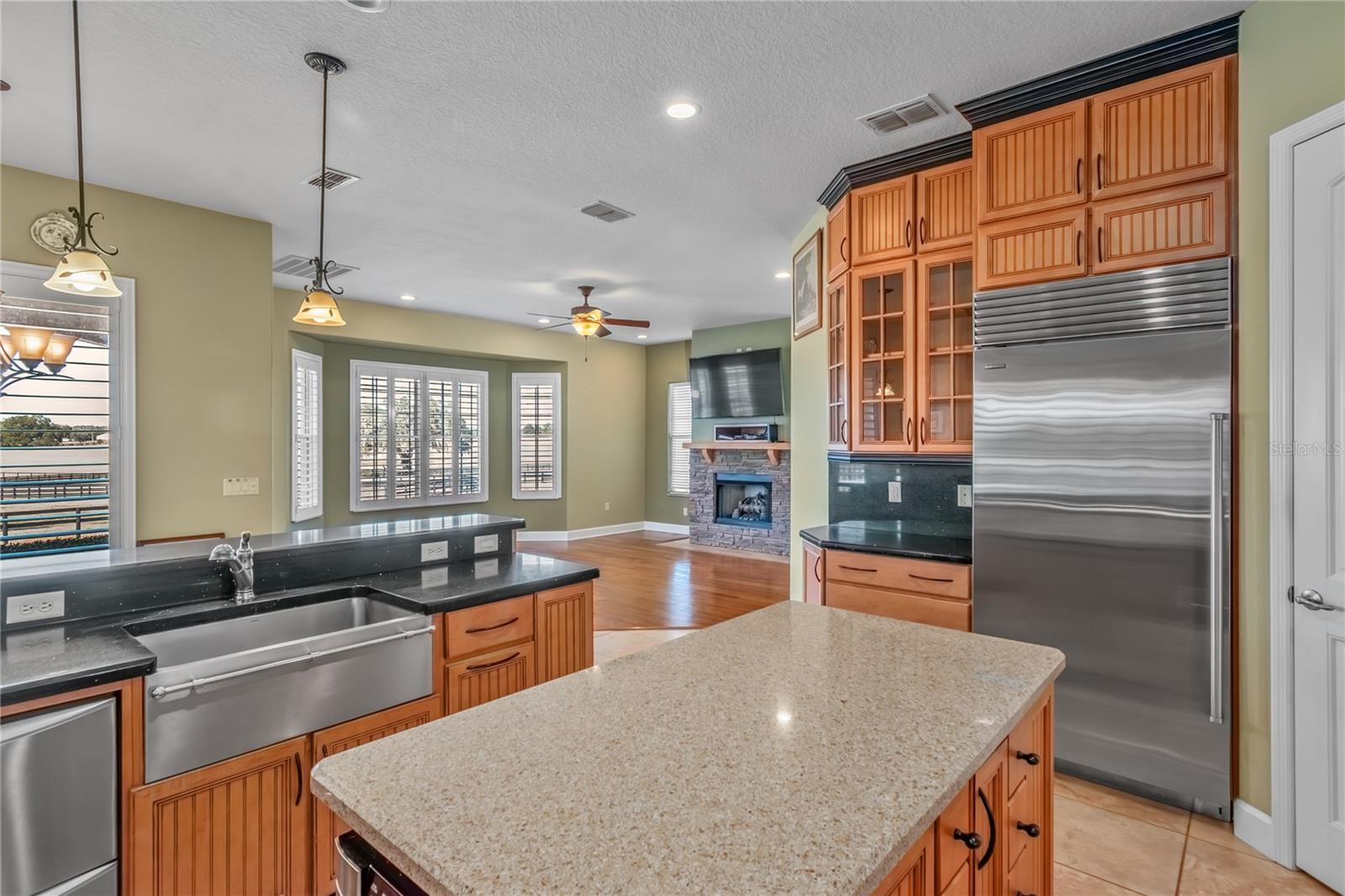 OM718115 Property Photo