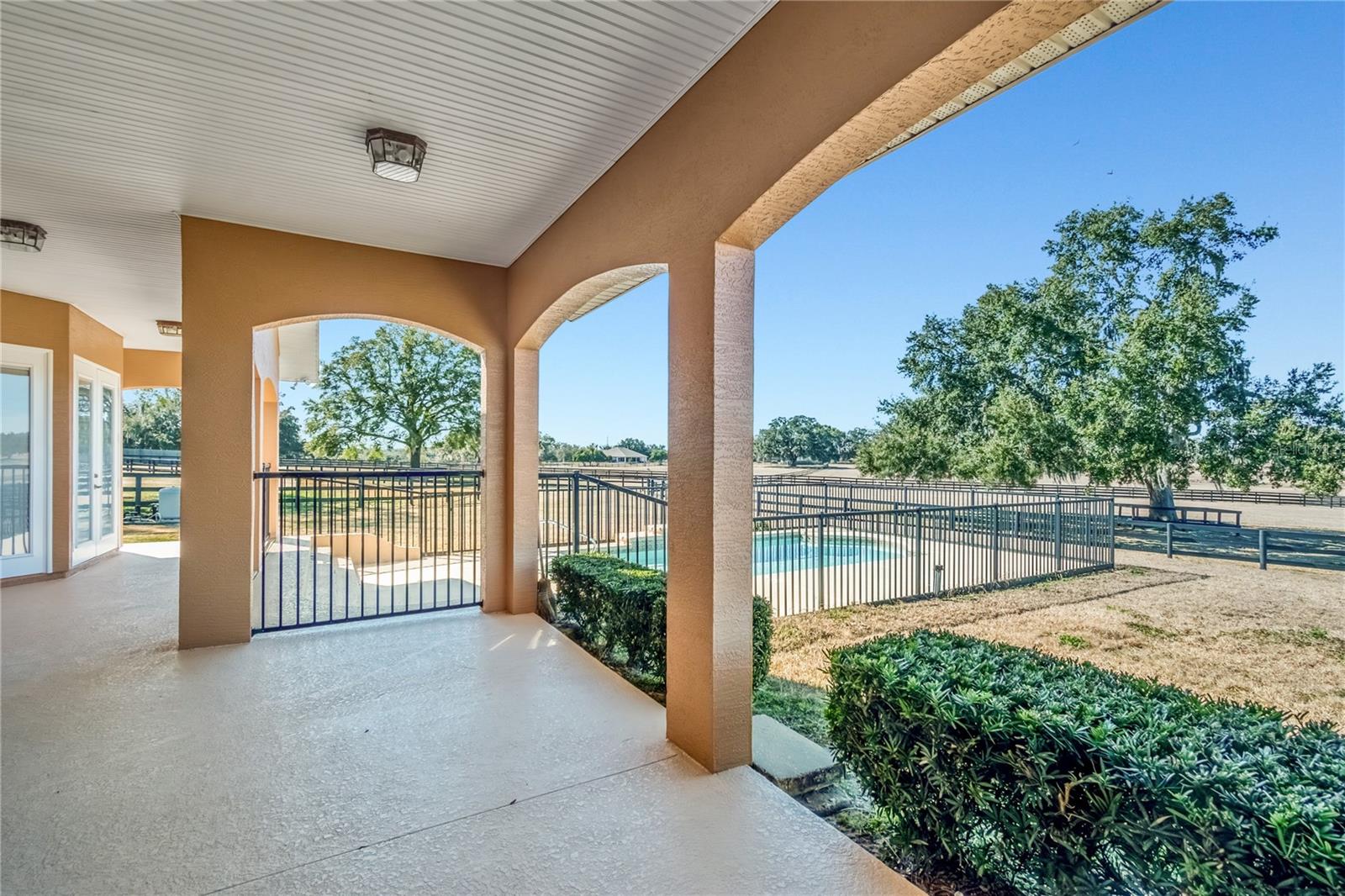 OM718115 Property Photo