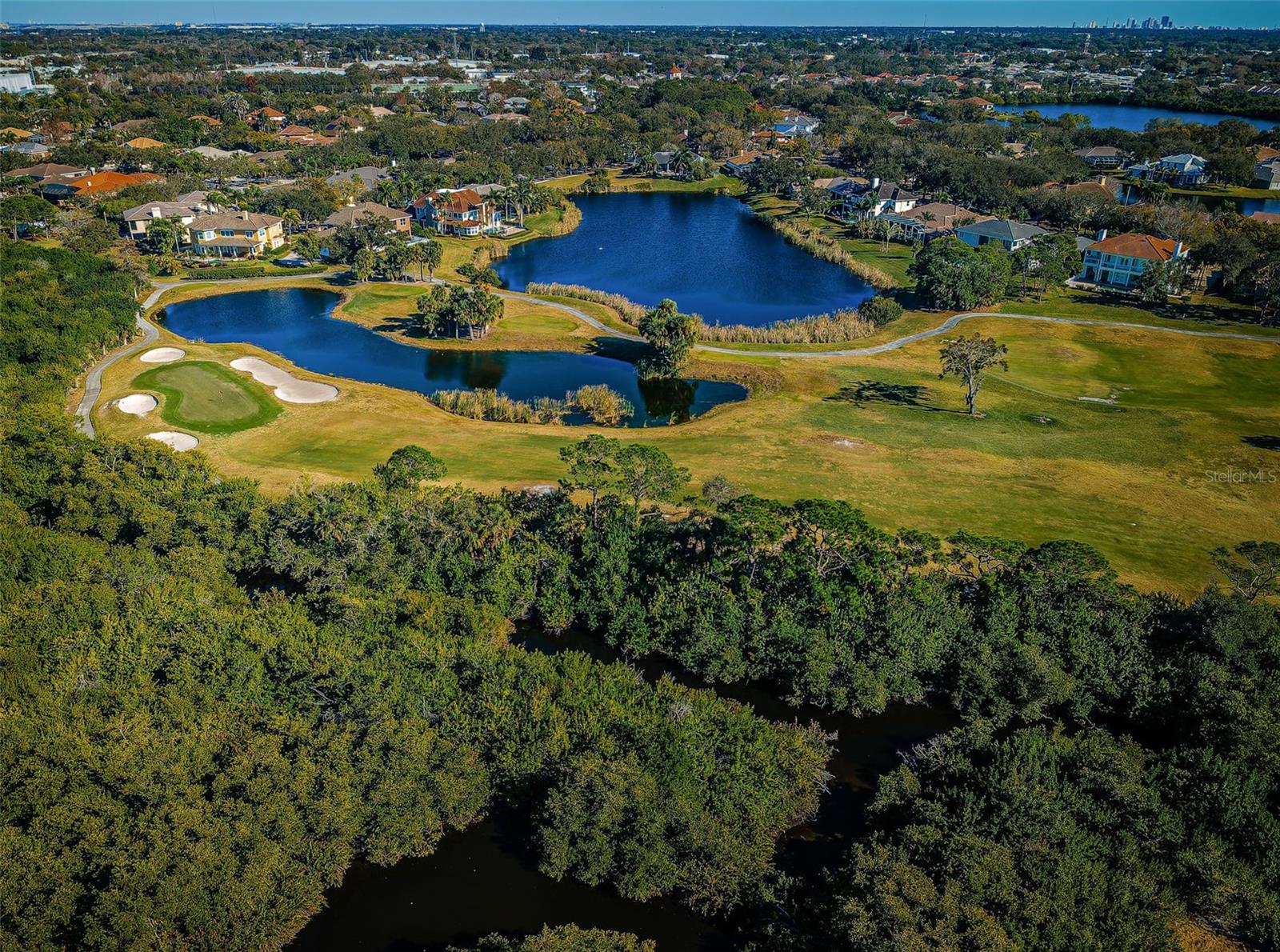 TB8472678 Property Photo