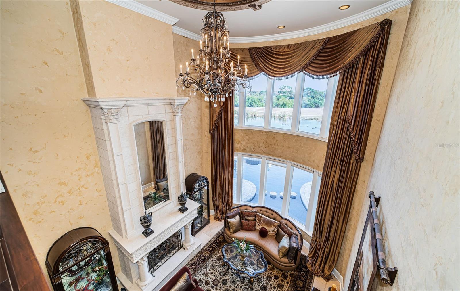 TB8472678 Property Photo