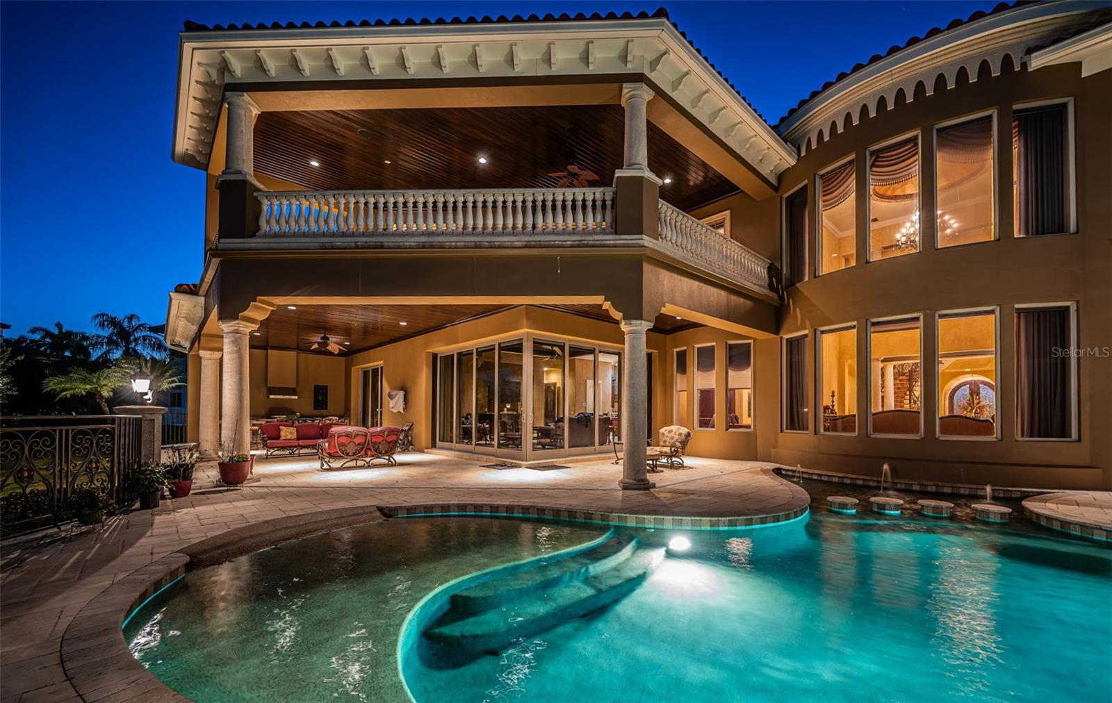 TB8472678 Property Photo