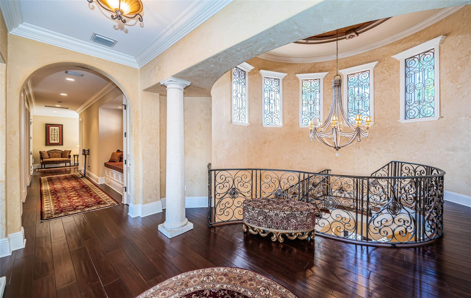 TB8472678 Property Photo