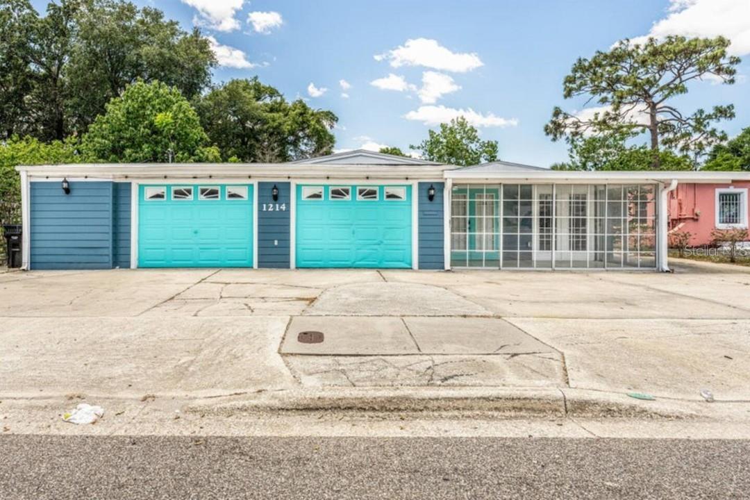 1214 N PINE HILLS RD, ORLANDO, FL, 32808