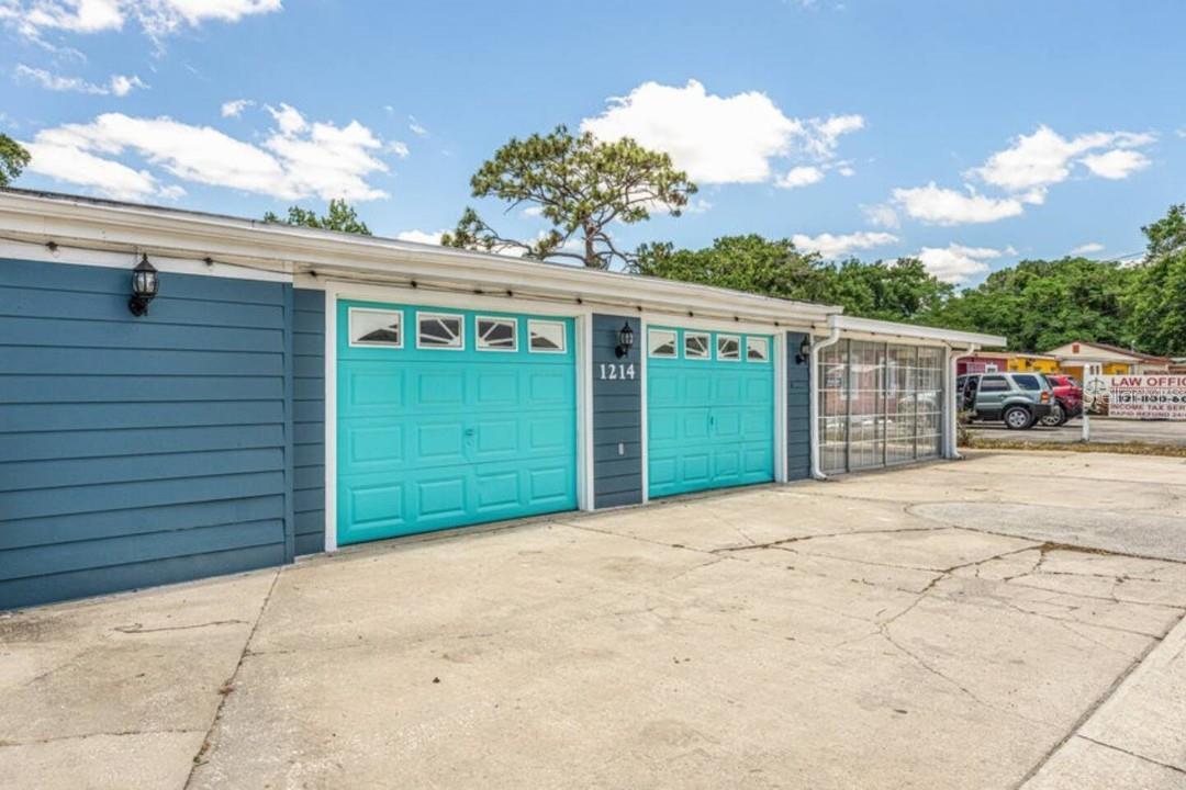 1214 N PINE HILLS RD, ORLANDO, FL, 32808