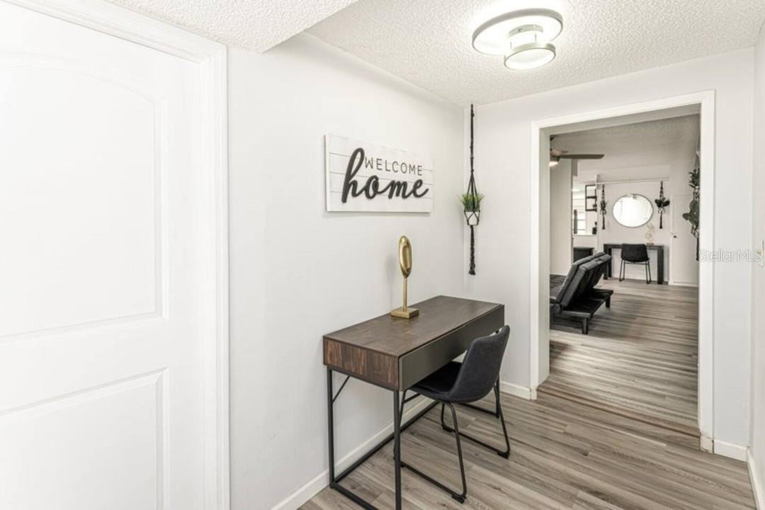 1214 N PINE HILLS RD, ORLANDO, FL, 32808