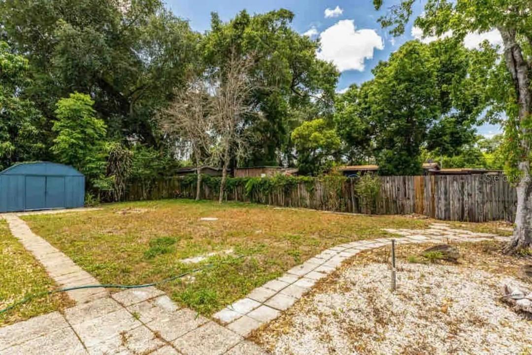 1214 N PINE HILLS RD, ORLANDO, FL, 32808
