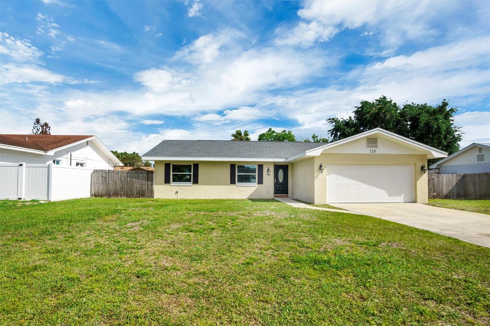 120 SANDBURG LN, WINTER HAVEN, FL, 33884