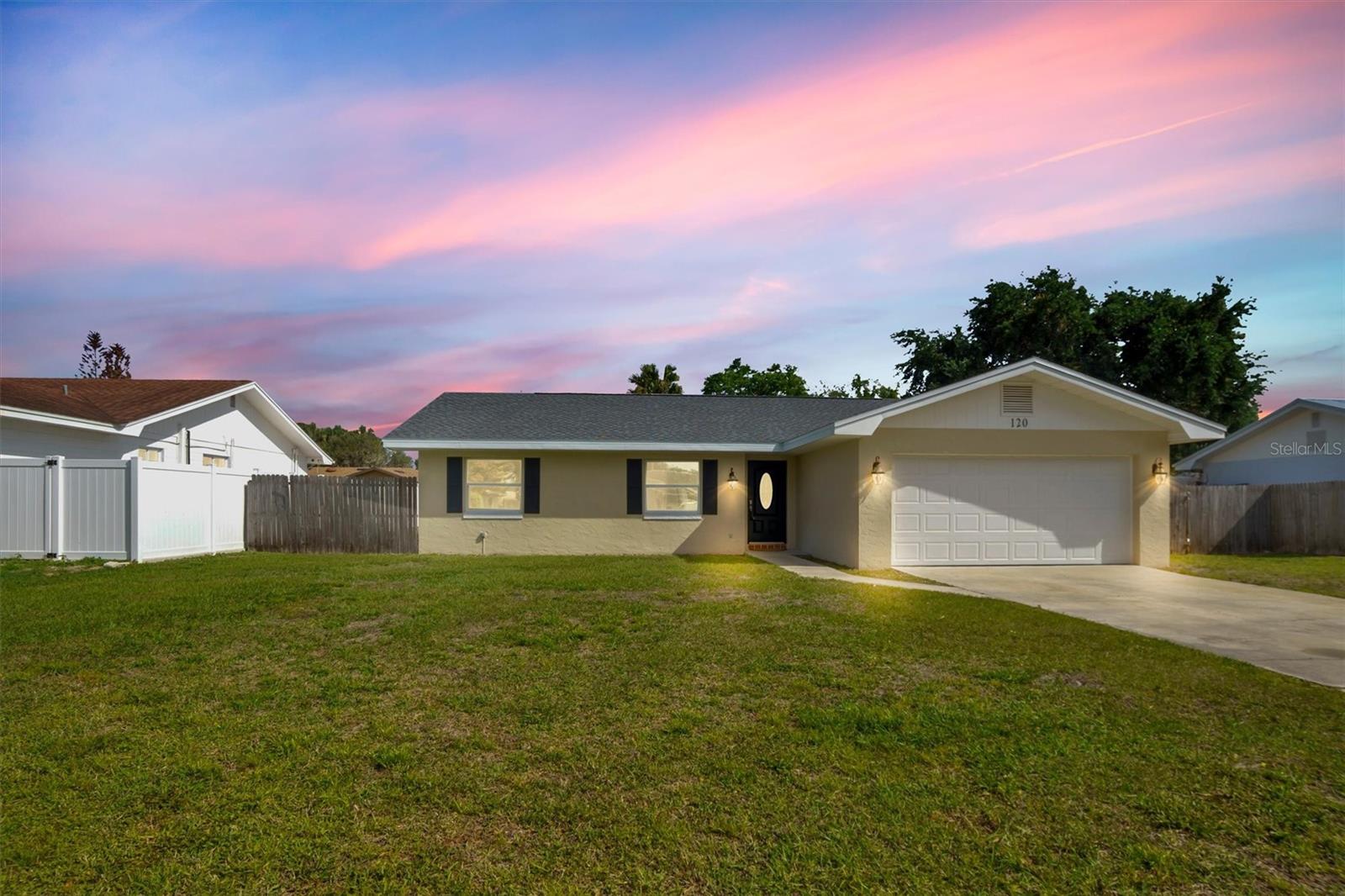 120 SANDBURG LN, WINTER HAVEN, FL, 33884