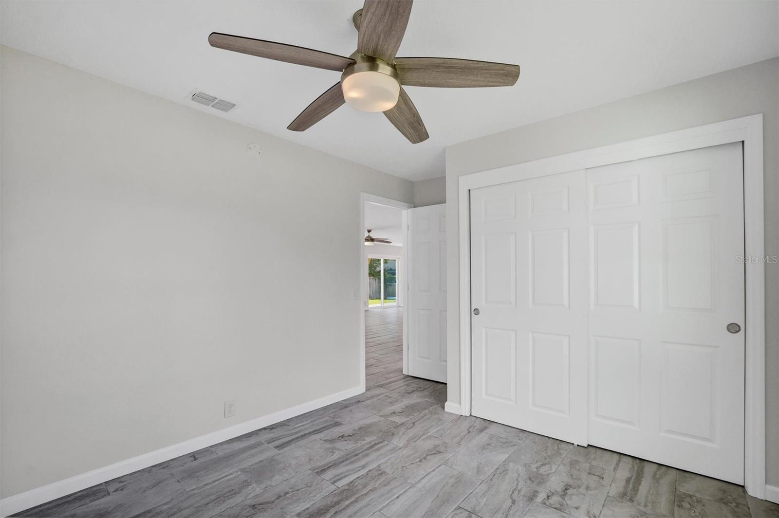 120 SANDBURG LN, WINTER HAVEN, FL, 33884