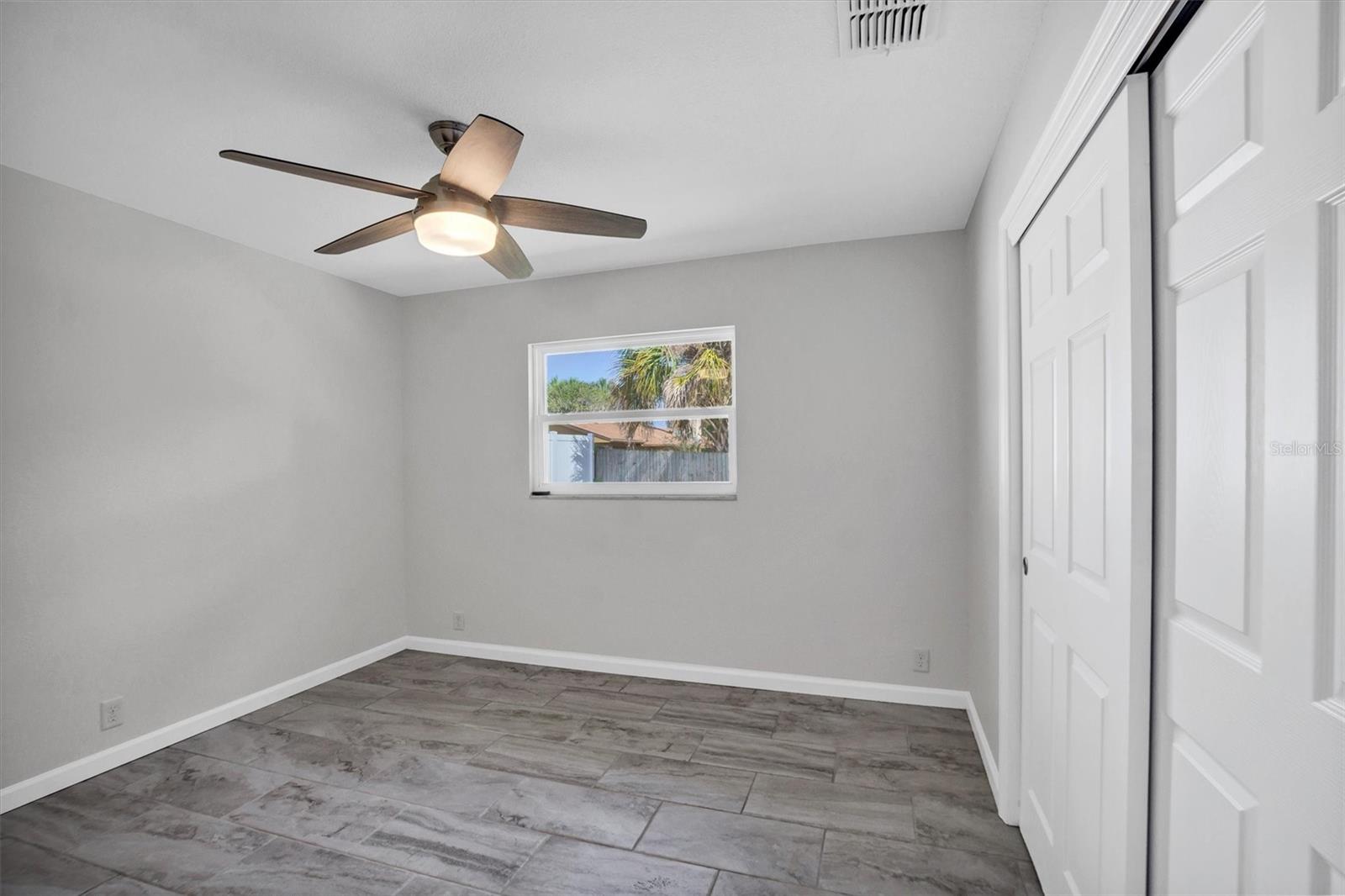 120 SANDBURG LN, WINTER HAVEN, FL, 33884