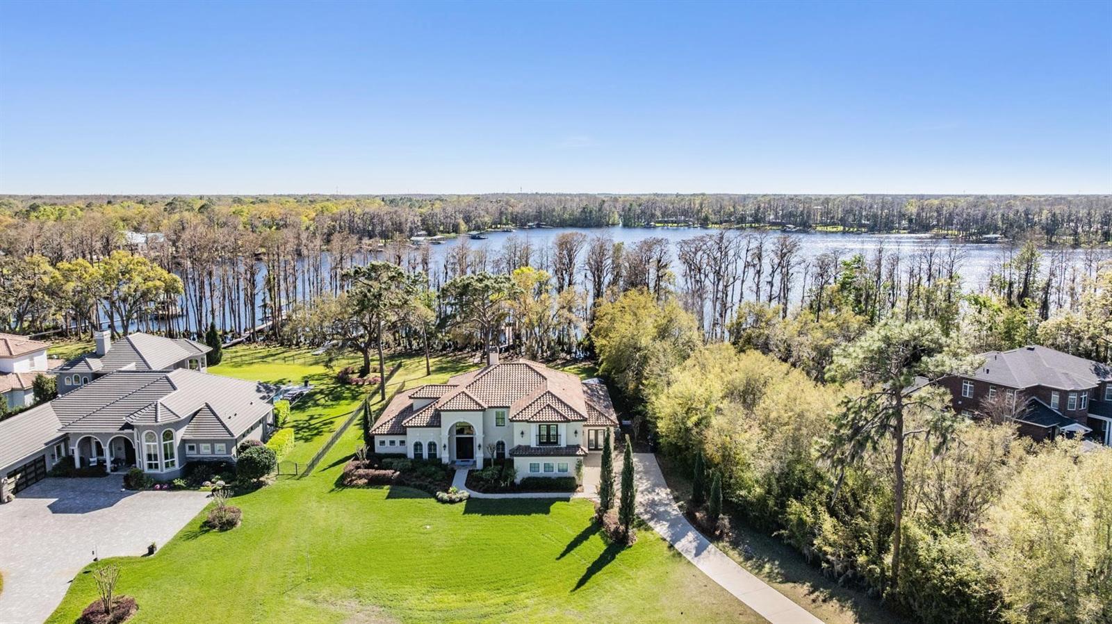 TB8472770 Property Photo