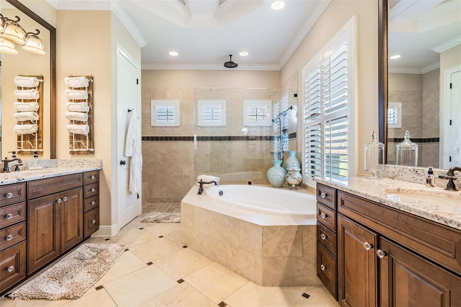 TB8472770 Property Photo