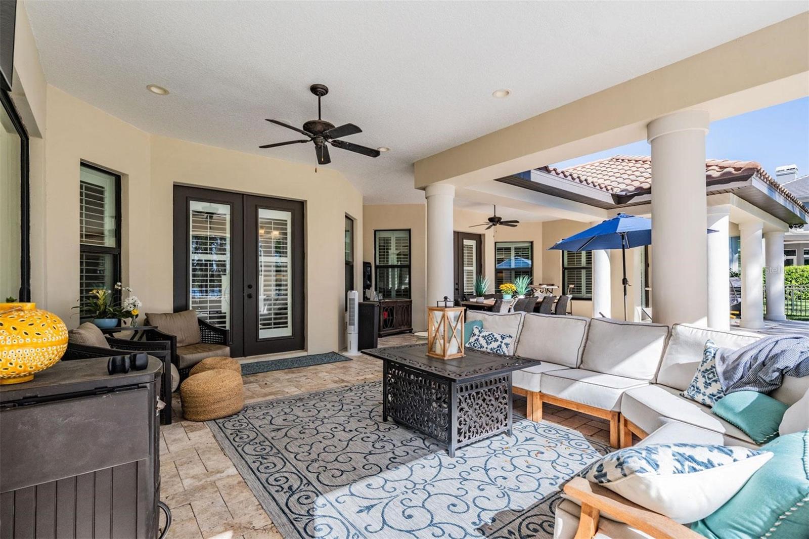 TB8472770 Property Photo