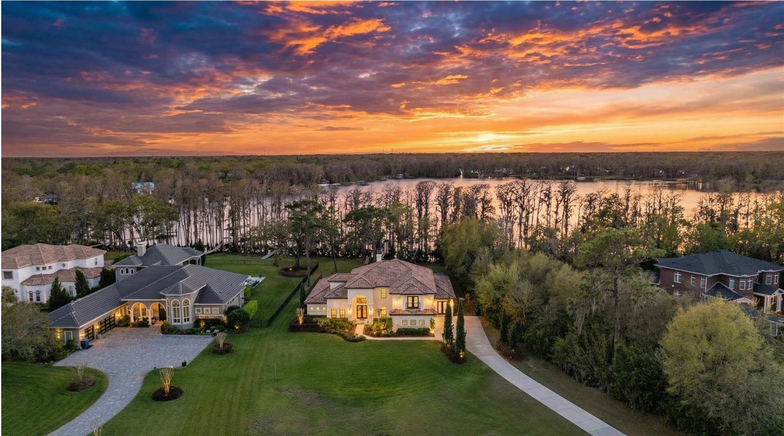 TB8472770 Property Photo