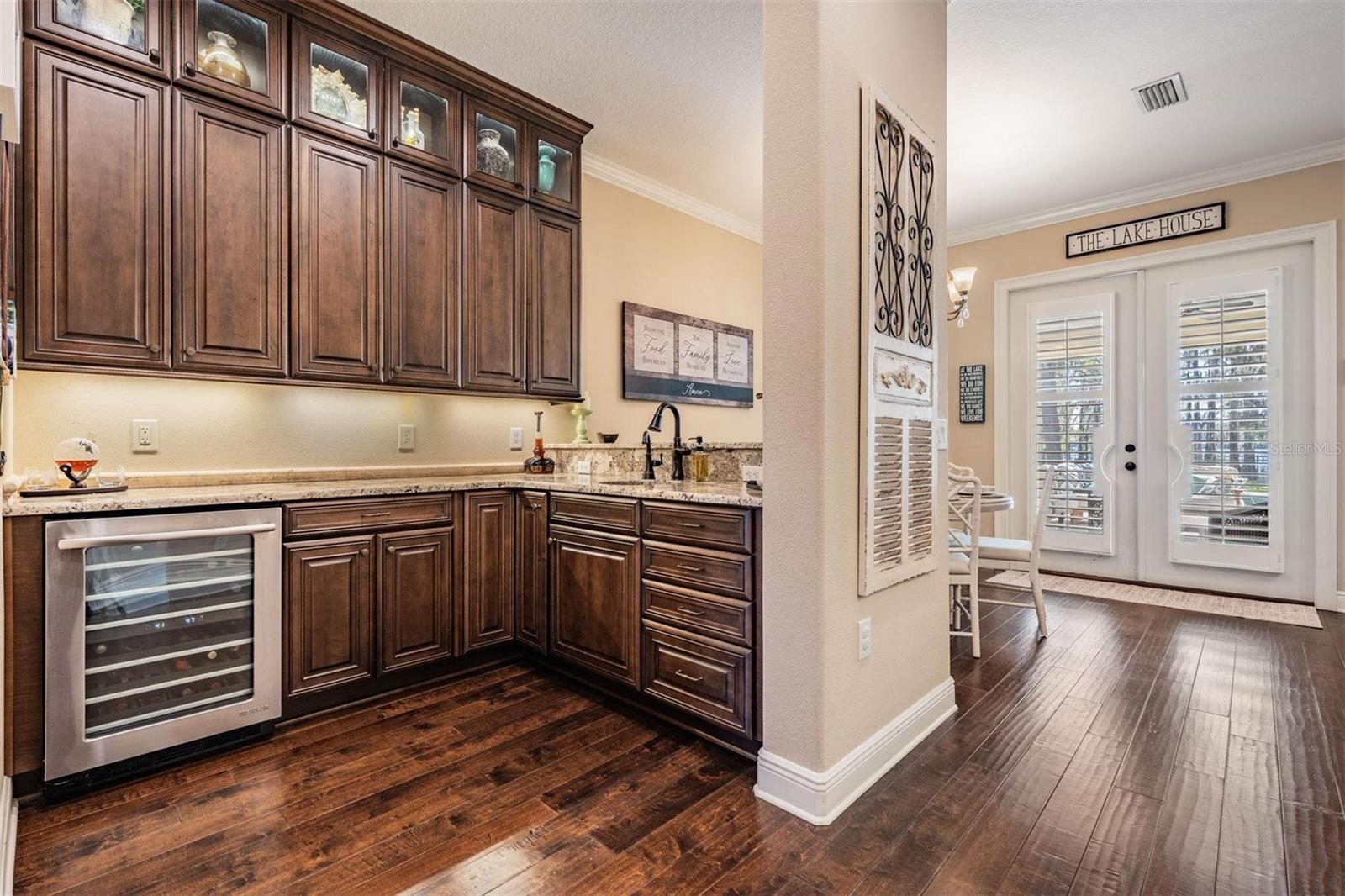 TB8472770 Property Photo