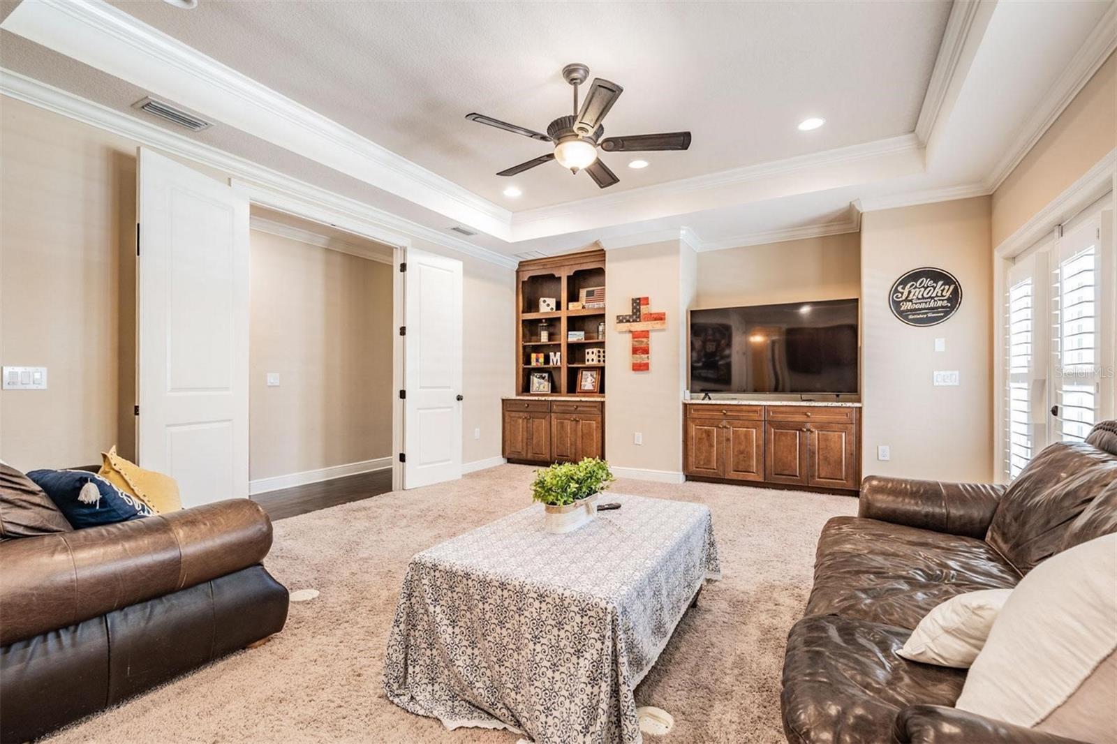 TB8472770 Property Photo