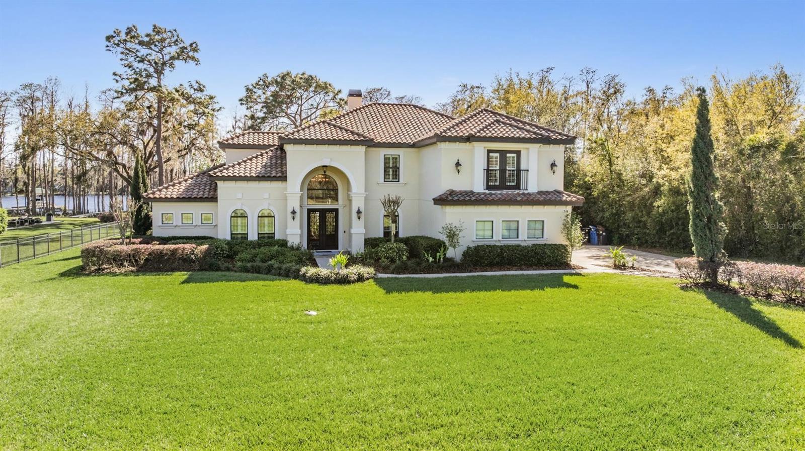 TB8472770 Property Photo