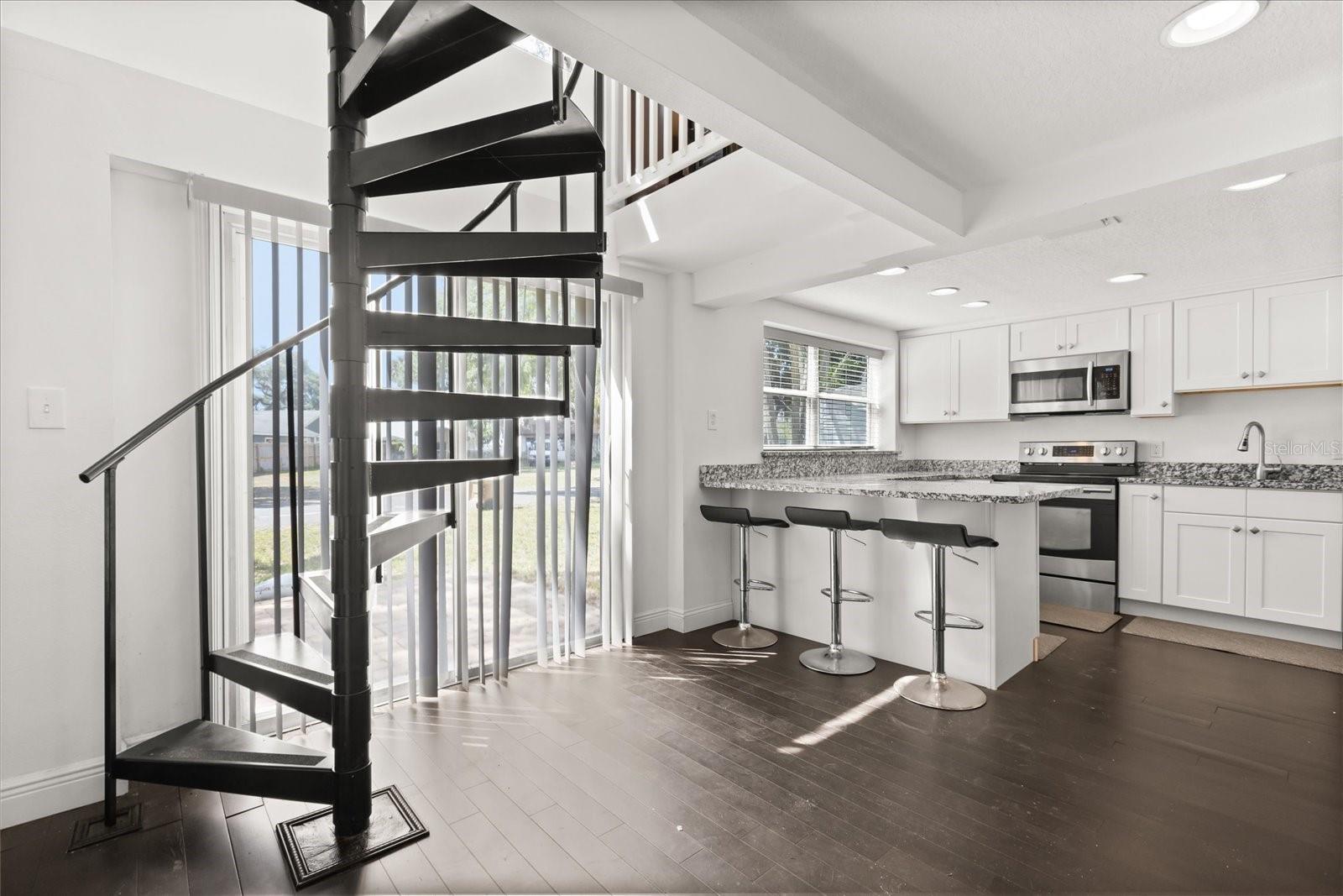 7247 TREASURE ISLAND RD, LEESBURG, FL, 34788