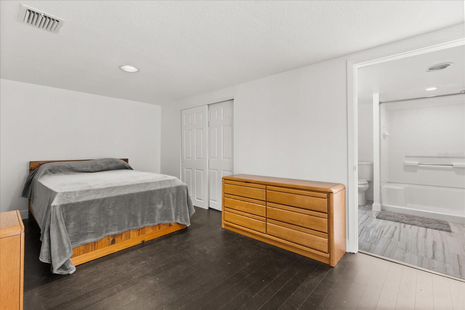 7247 TREASURE ISLAND RD, LEESBURG, FL, 34788