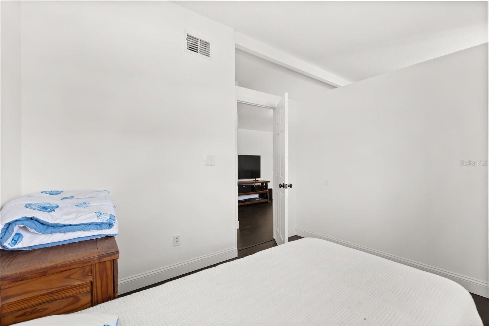 7247 TREASURE ISLAND RD, LEESBURG, FL, 34788