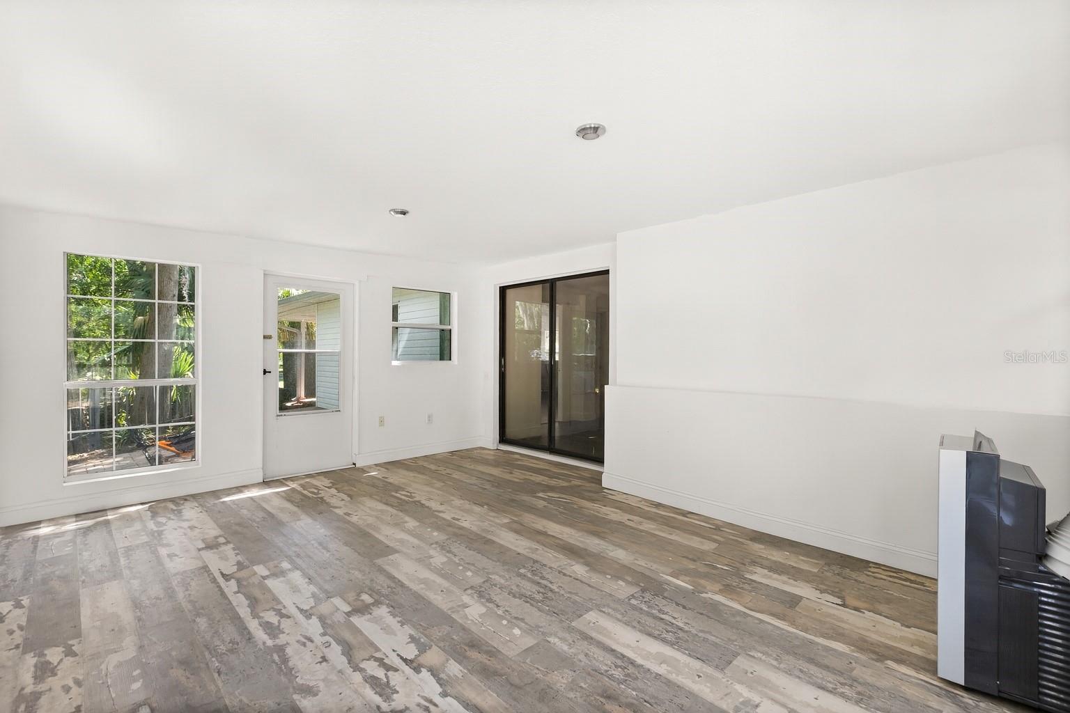 7247 TREASURE ISLAND RD, LEESBURG, FL, 34788