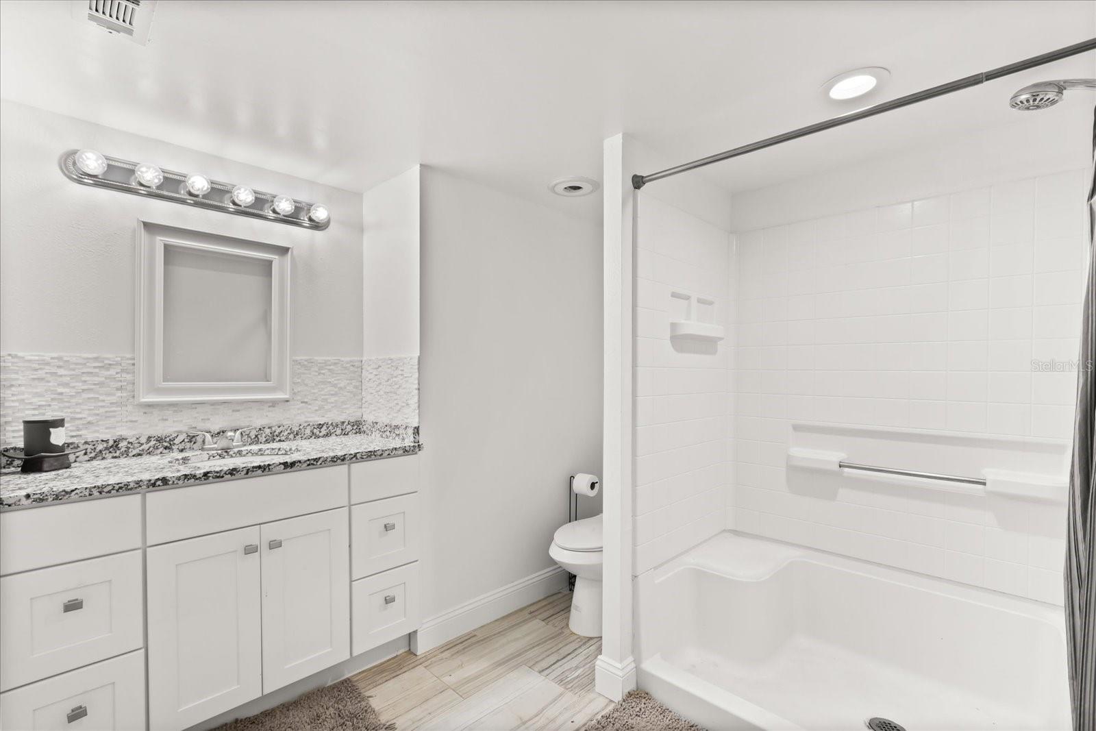 7247 TREASURE ISLAND RD, LEESBURG, FL, 34788