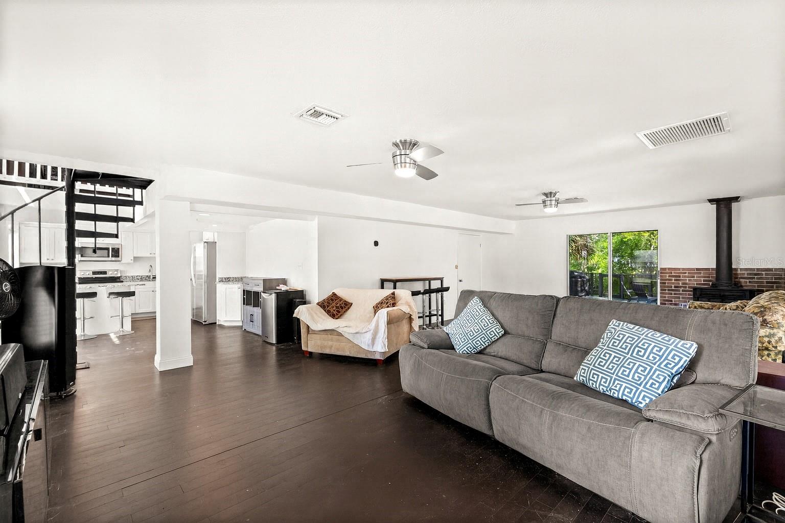 7247 TREASURE ISLAND RD, LEESBURG, FL, 34788