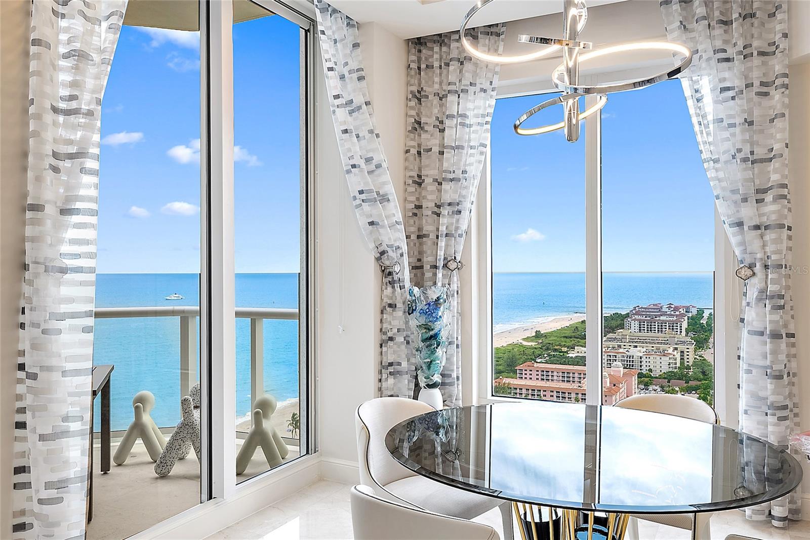 OM718135 Property Photo