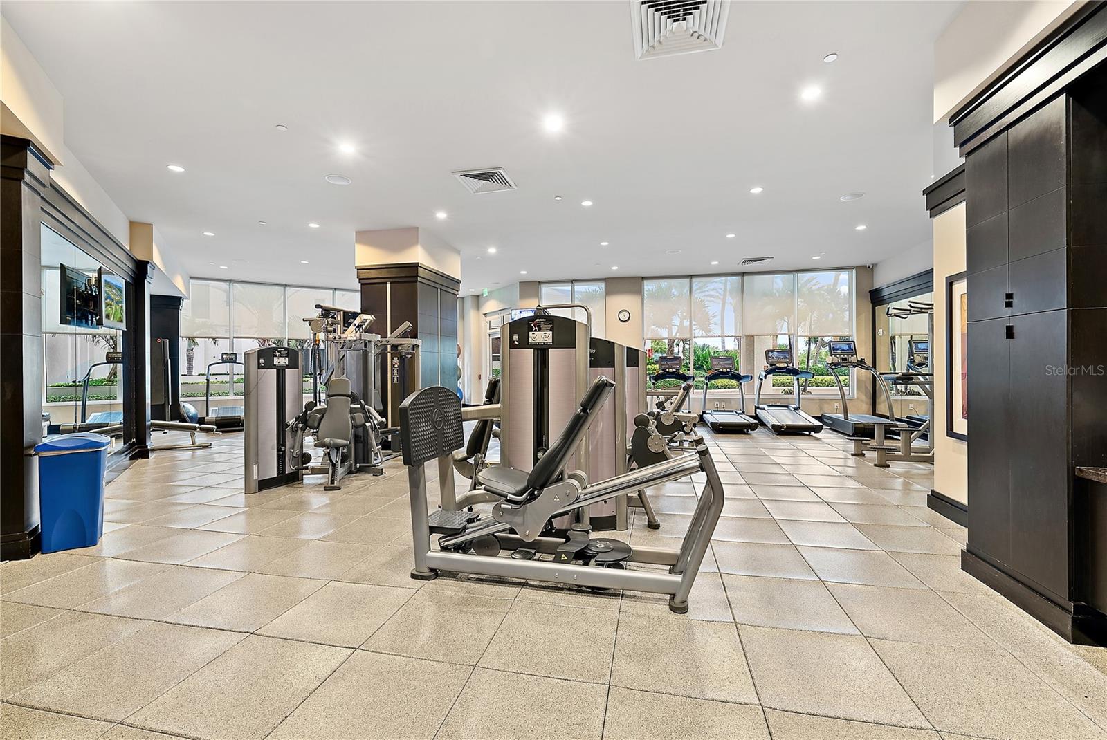 OM718135 Property Photo