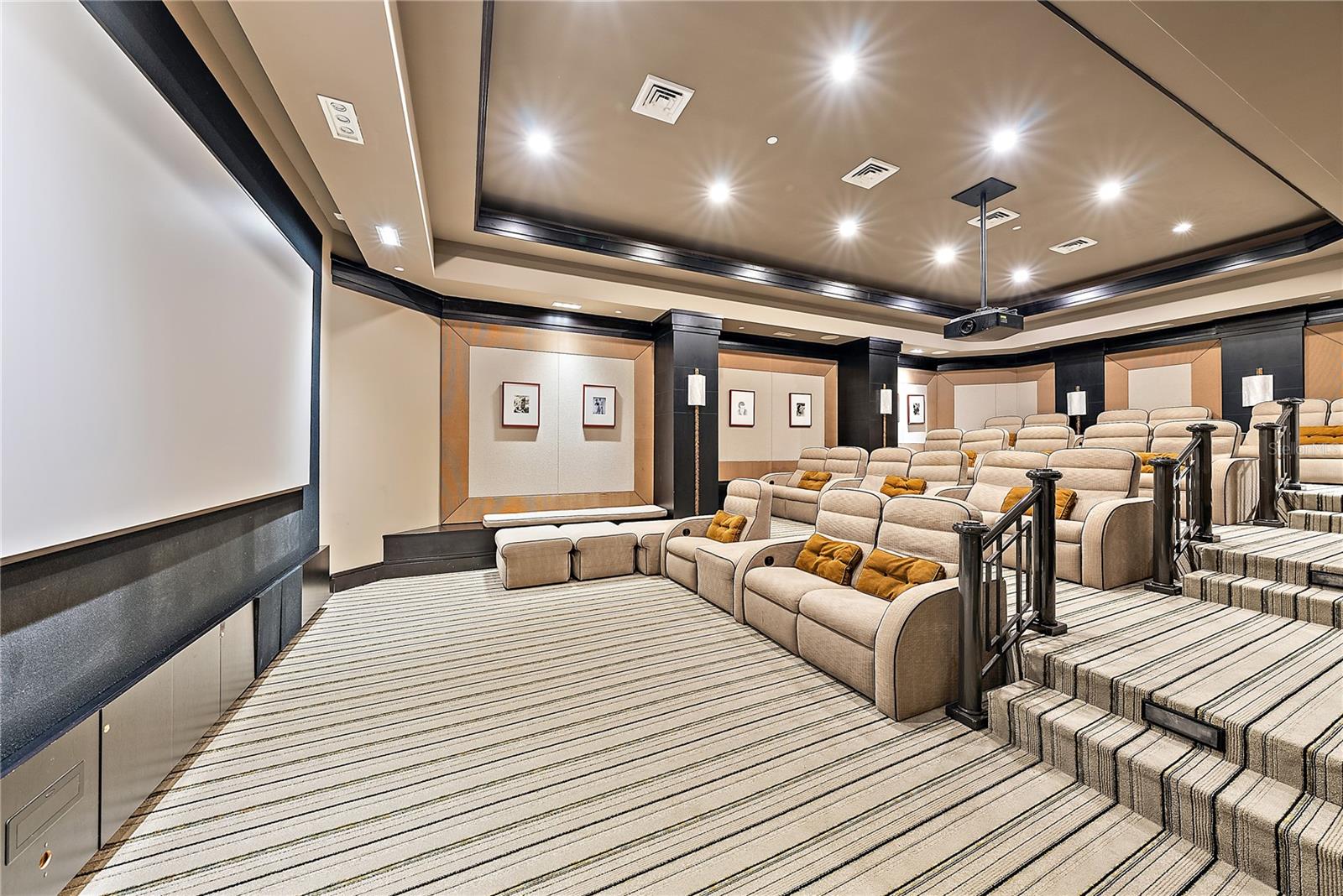 OM718135 Property Photo