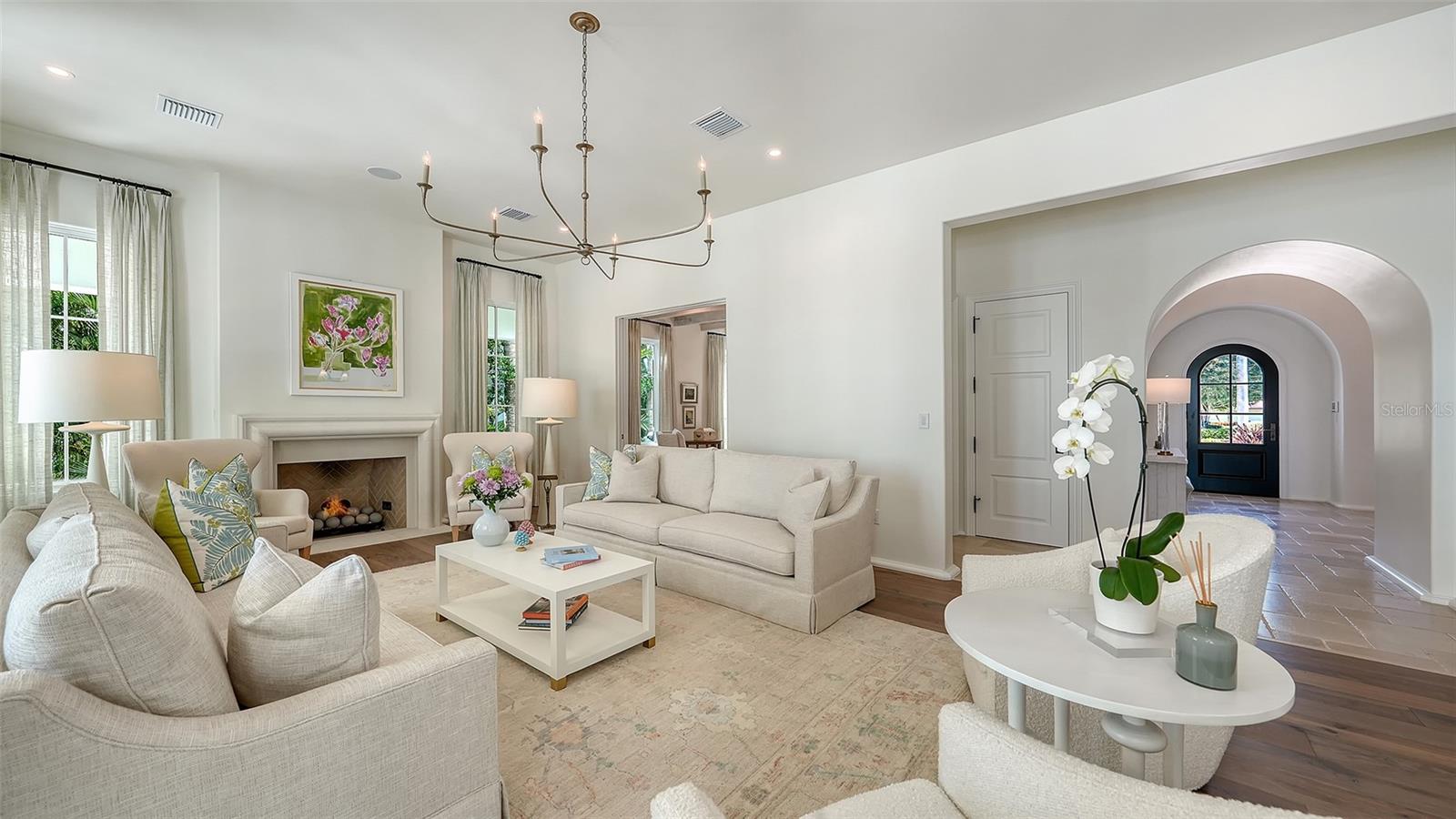 A4681304 Property Photo