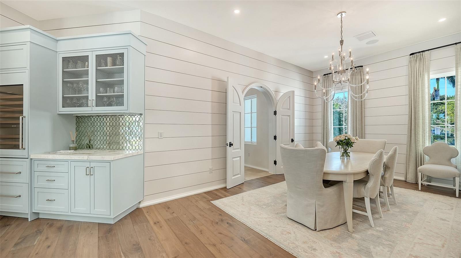 A4681304 Property Photo