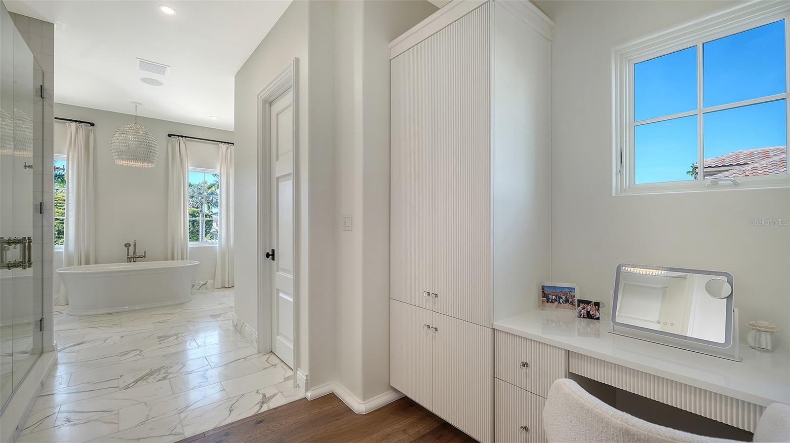 A4681304 Property Photo