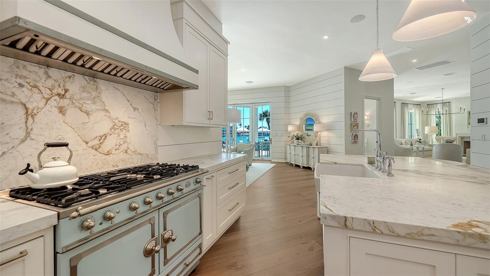 A4681304 Property Photo