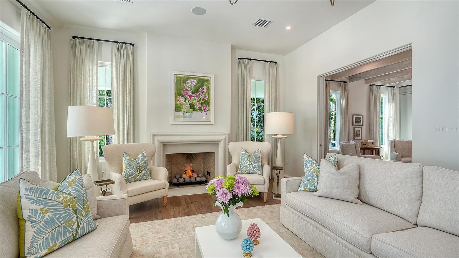 A4681304 Property Photo