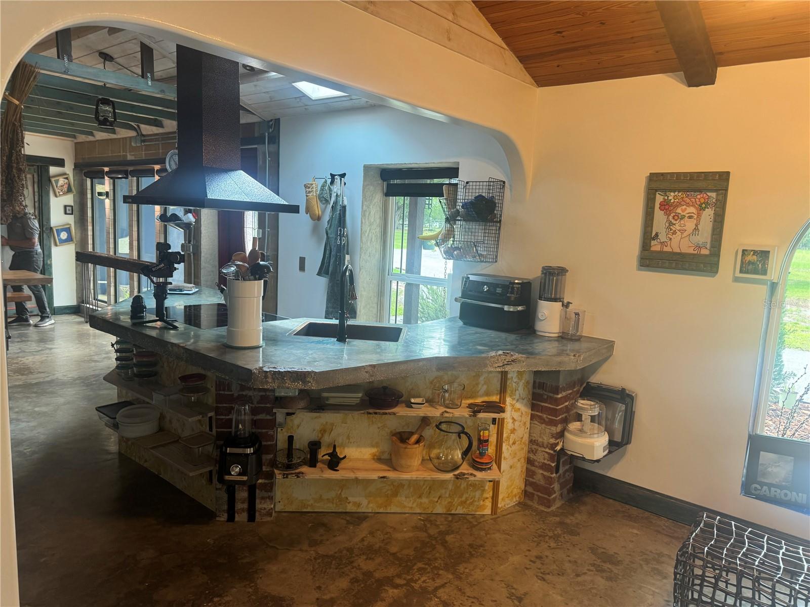 27616 MILLER RD, DADE CITY, FL, 33525