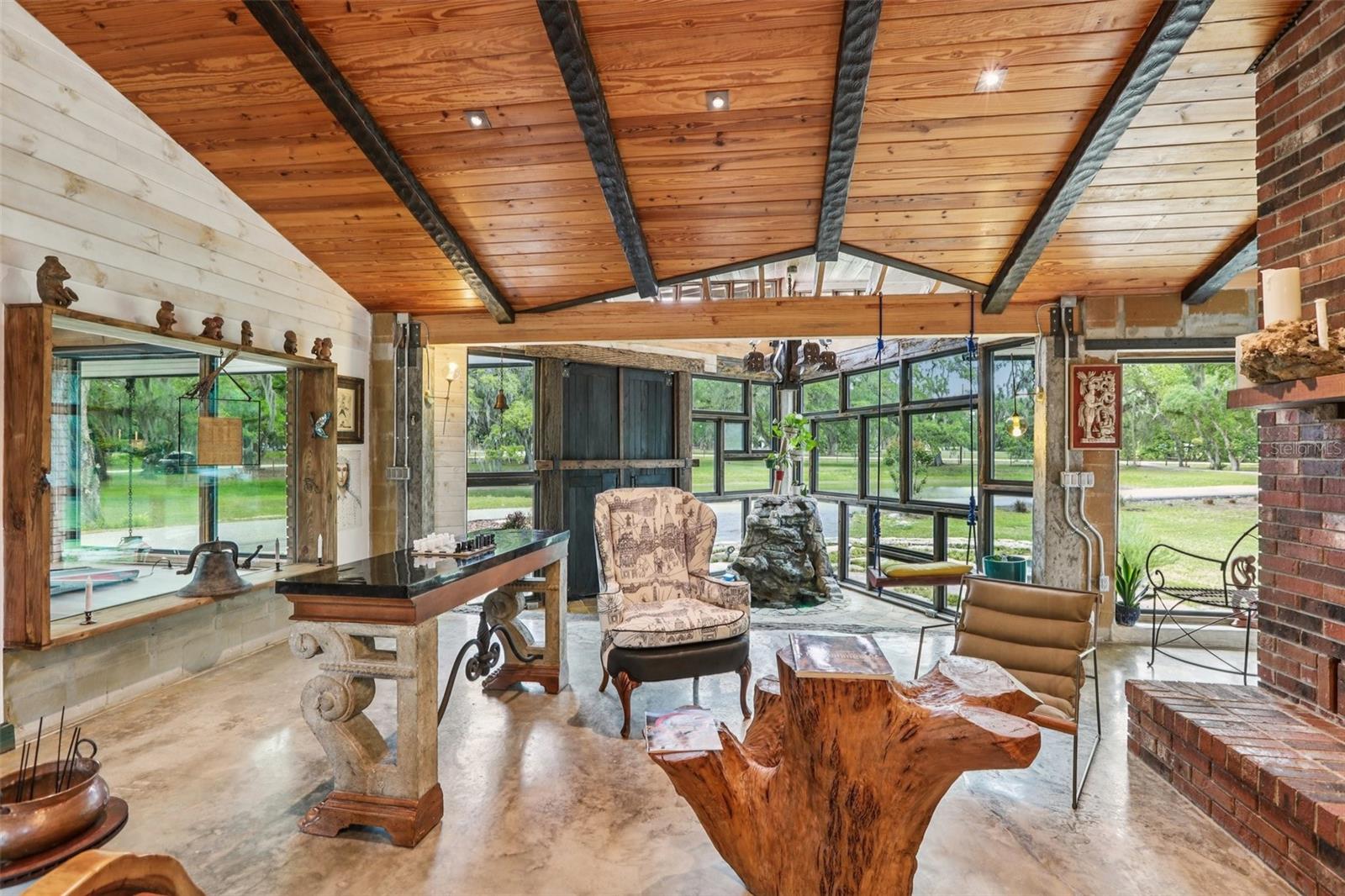 27616 MILLER RD, DADE CITY, FL, 33525