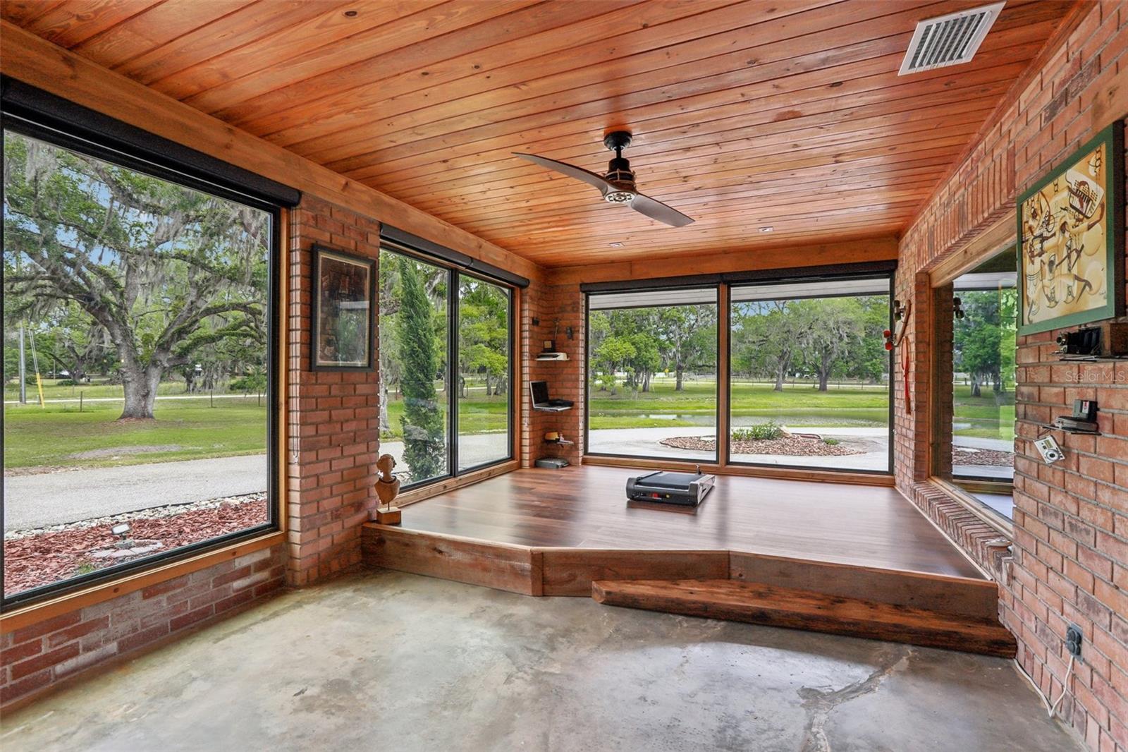 27616 MILLER RD, DADE CITY, FL, 33525