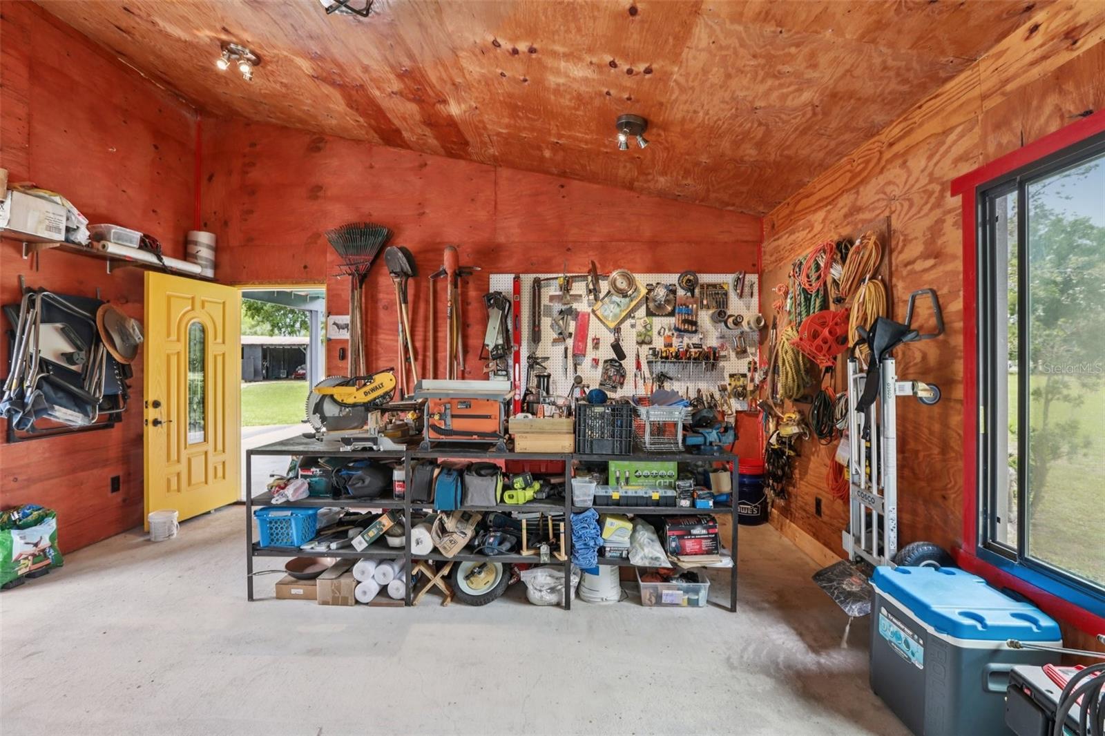 27616 MILLER RD, DADE CITY, FL, 33525