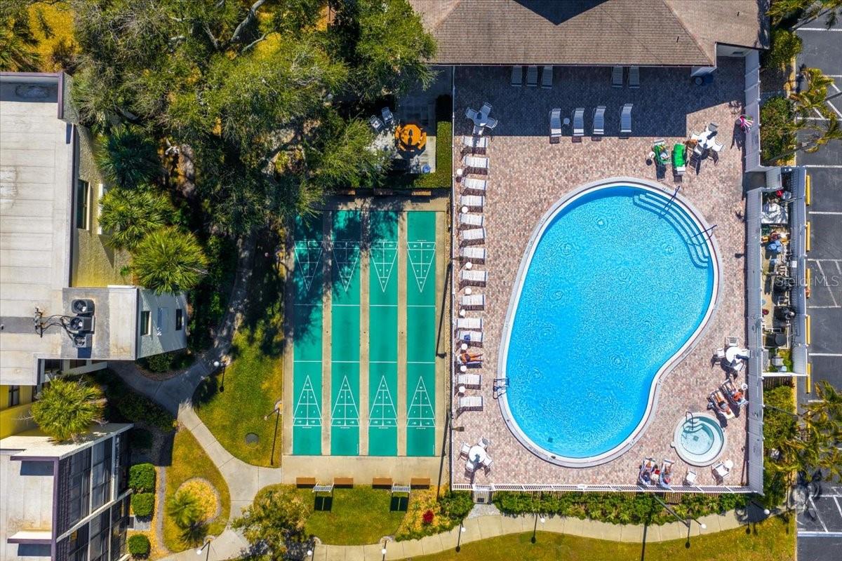 Heated pool and hot tub open until 11pm!