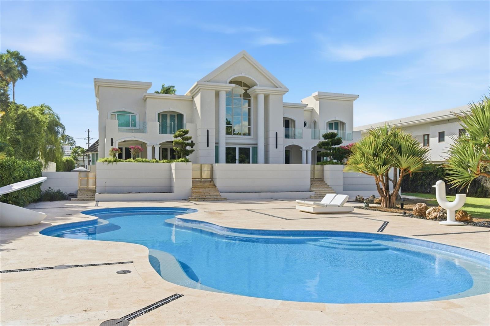 PR9119065 Property Photo