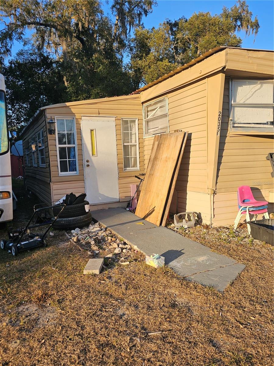 O6379916 Property Photo