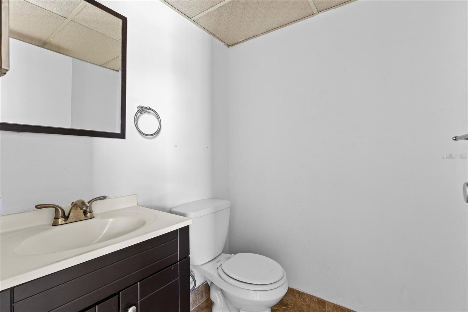 TB8472873 Property Photo