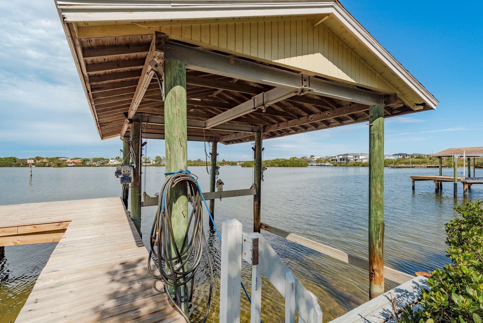 TB8472901 Property Photo