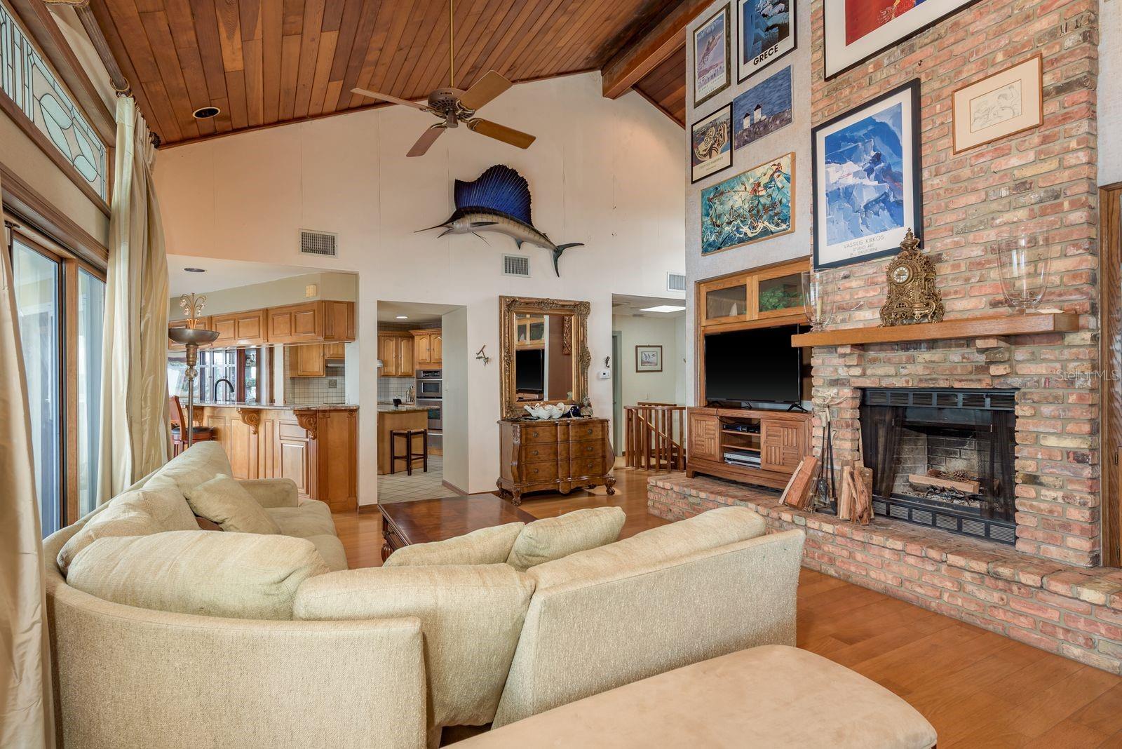 TB8472901 Property Photo